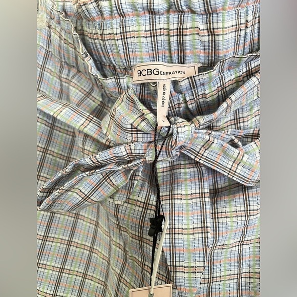 BCBGeneration plaid high waisted pants- Size Large - Picture 3 of 6